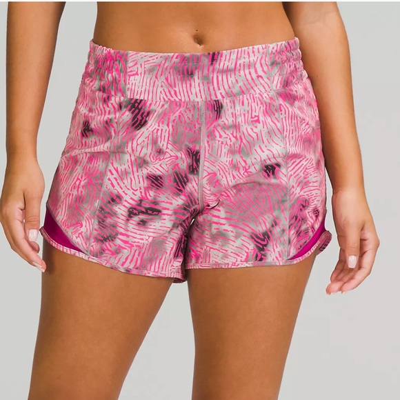 Lululemon Reflective SW Hotty Hot High-Rise Lined Short 4" - Picture 1 of 8